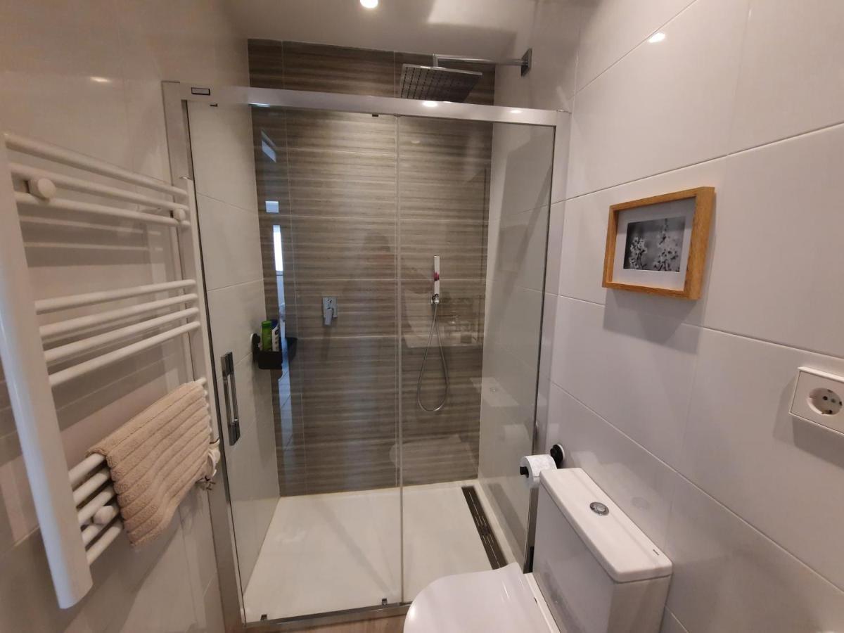 Apartamento Dindurra Centro Playa - Posibilidad Parking Gratuito Gijon Ngoại thất bức ảnh