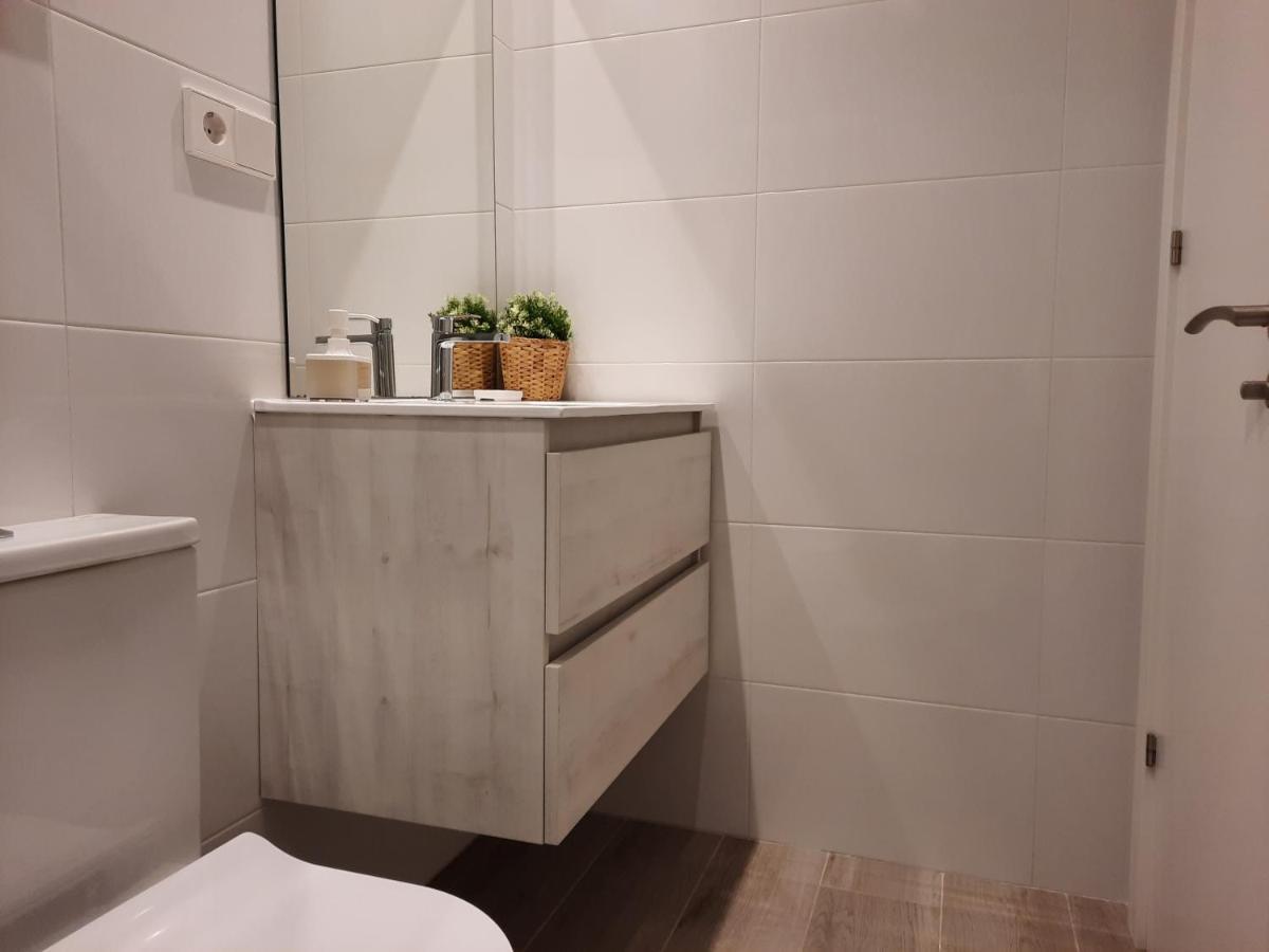 Apartamento Dindurra Centro Playa - Posibilidad Parking Gratuito Gijon Ngoại thất bức ảnh